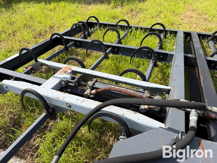 john-deere-7000-image-16