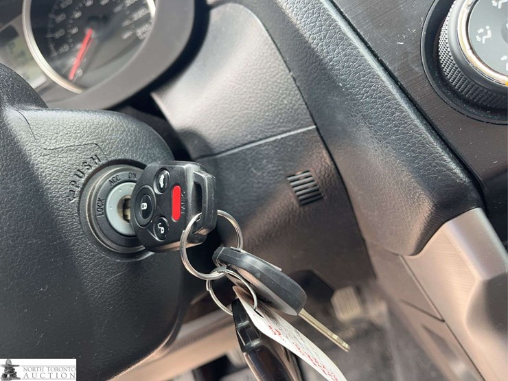 2014-subaru-forester-image-44