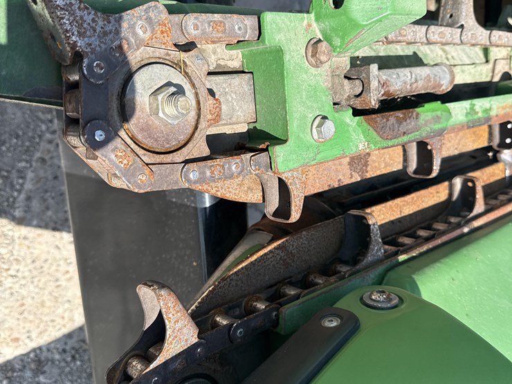2009-john-deere-612c-image-13