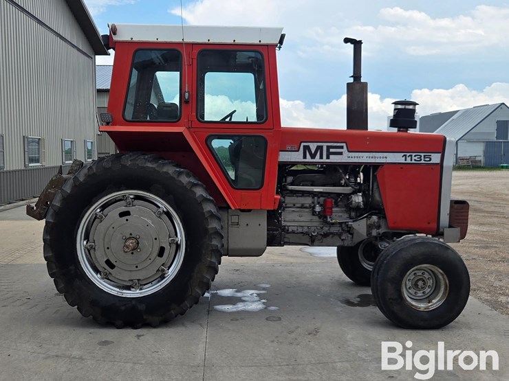 1976-massey-ferguson-1135-image-4