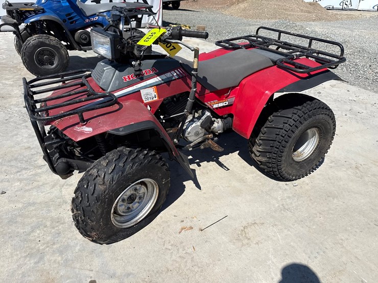 honda-fourtrax-250-image-1