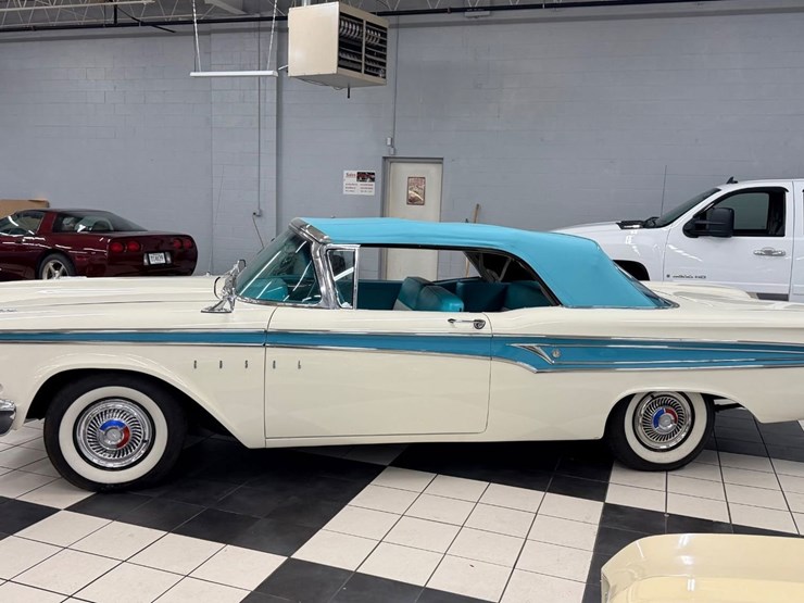 #1881-•-1959-edsel-corsair-convertible-image-11