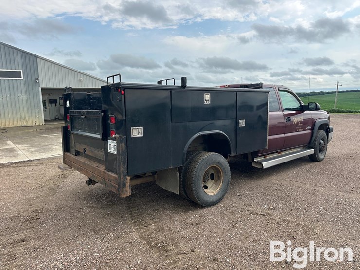 2003-chevrolet-3500-image-5
