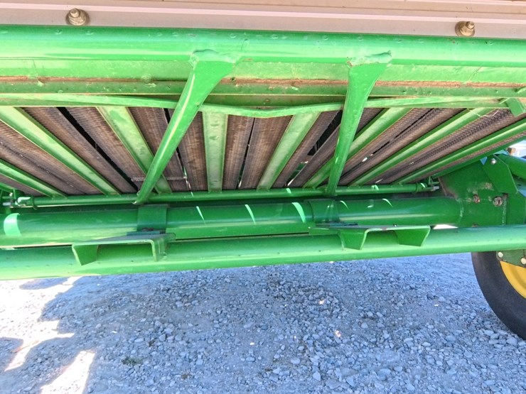 john-deere-557-image-41