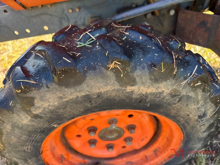 kubota-b8200-image-10