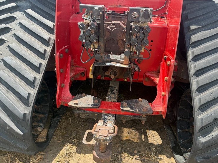 2014-case-ih-470-image-45