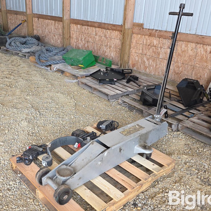 10 Ton Floor Jack & Steinbauer Chips