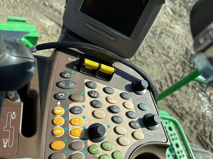 2011-john-deere-9770-sts-image-71