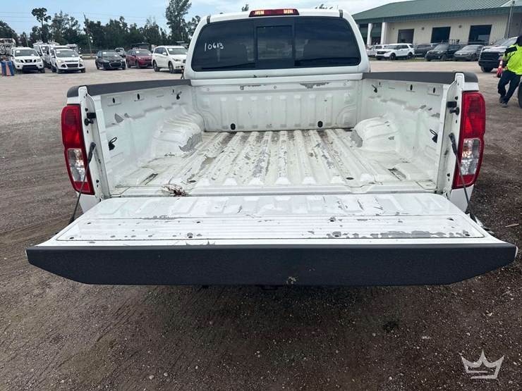 2018-nissan-frontier-image-12
