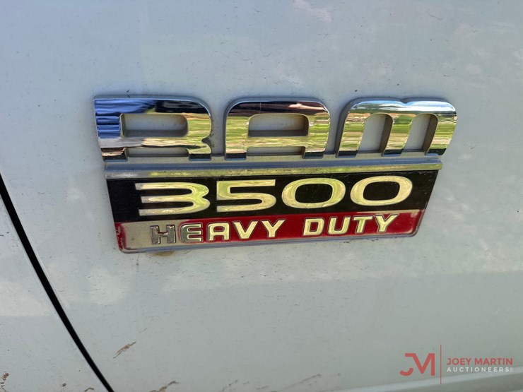 2012-dodge-3500hd-image-8