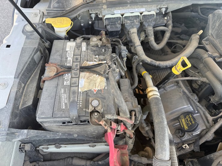 2011-ford-f350-image-12