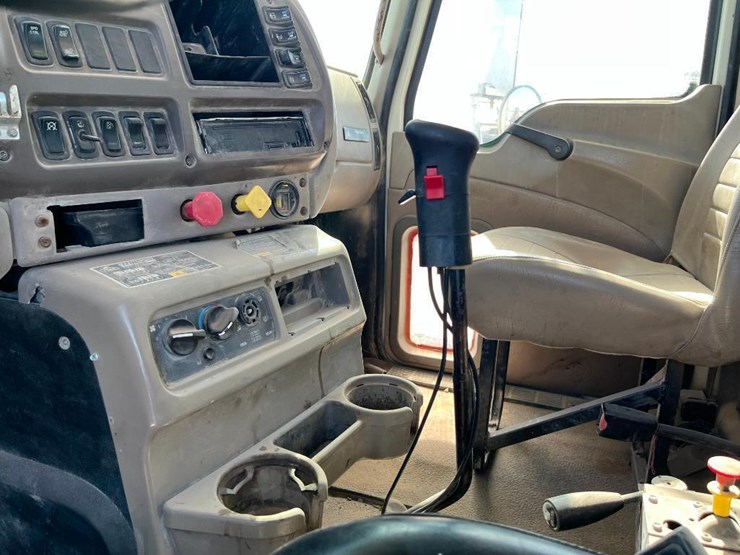 2007-mack-chn613-image-48