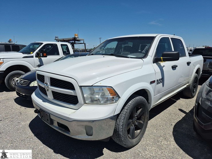 2018-dodge-1500-image-1