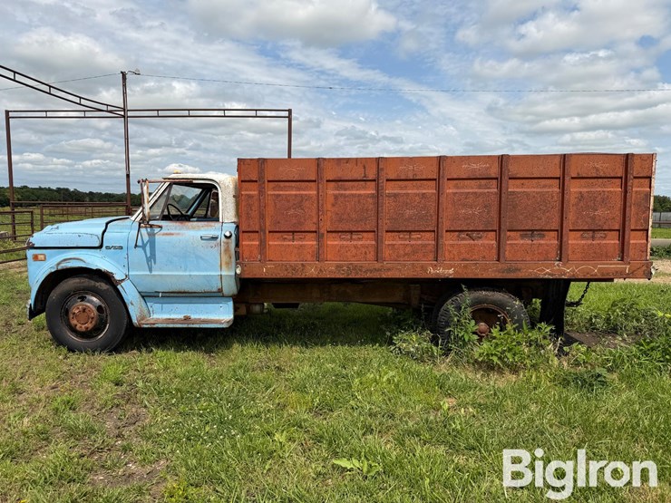 1969-chevrolet-c50-image-8