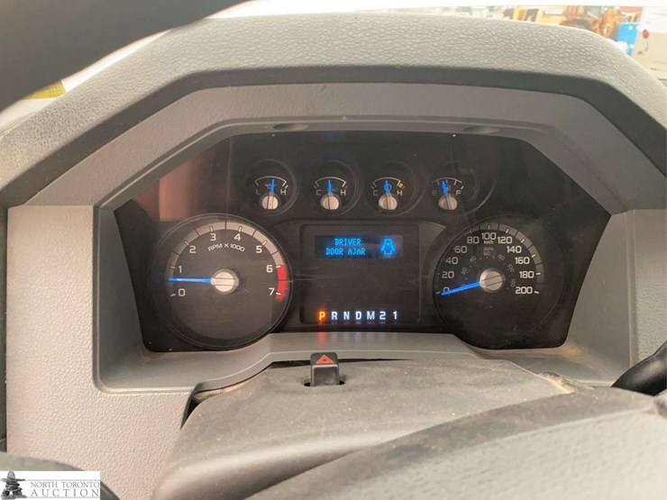 2015-ford-f350-image-12