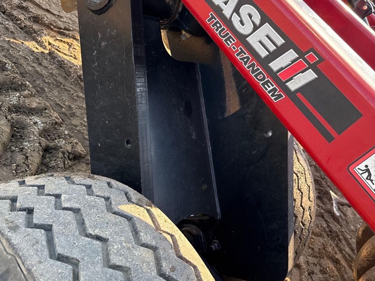 2012-case-ih-370-image-22