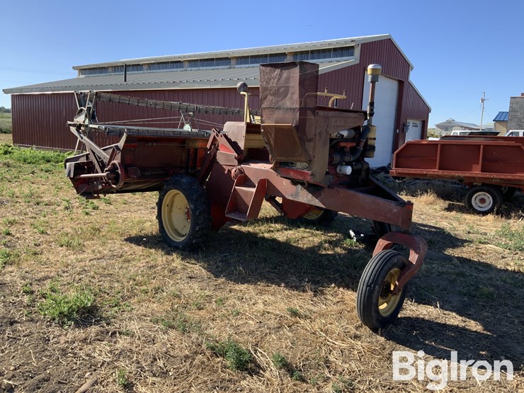 1968-new-holland-905-image-7