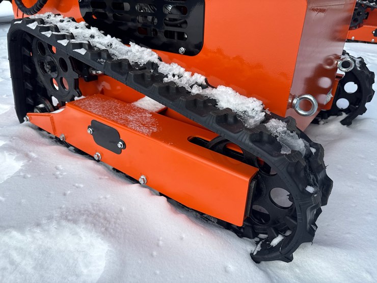 #5017-•-unused-future-ft36c-mini-skid-steer-image-19