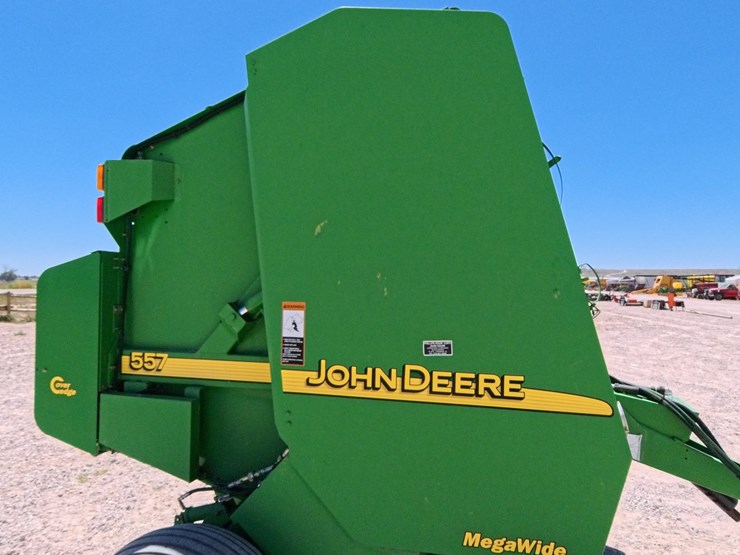 john-deere-557-image-50