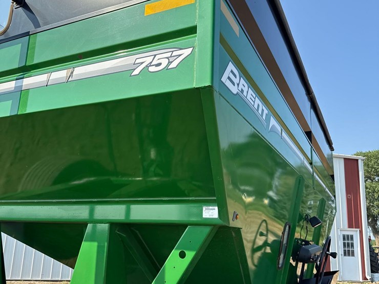 brent-757-image-12