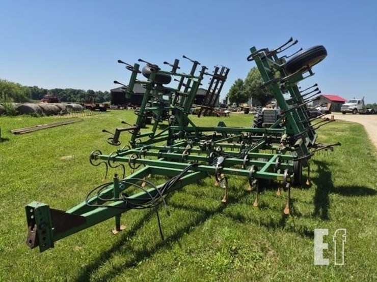 john-deere-960-image-1
