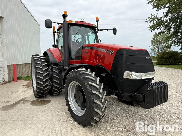 2011-case-ih-magnum-245-image-3