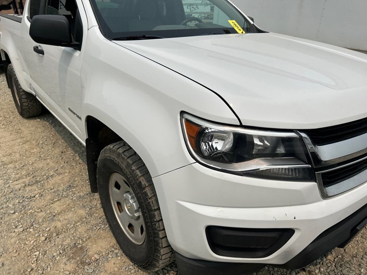 2019-chevrolet-colorado-image-10