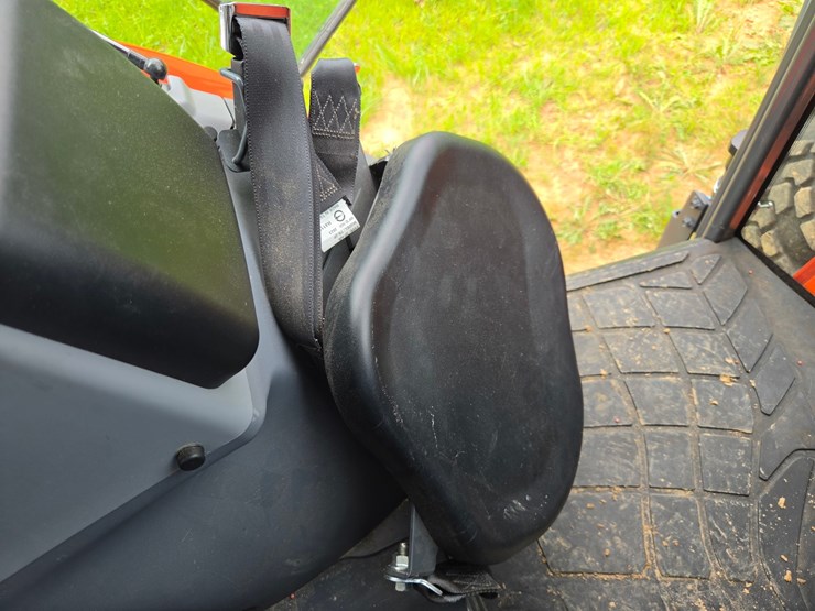 kubota-m4d-071-image-81