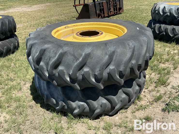 john-deere-2-image-1