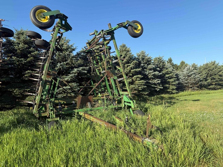 john-deere-737-image-1