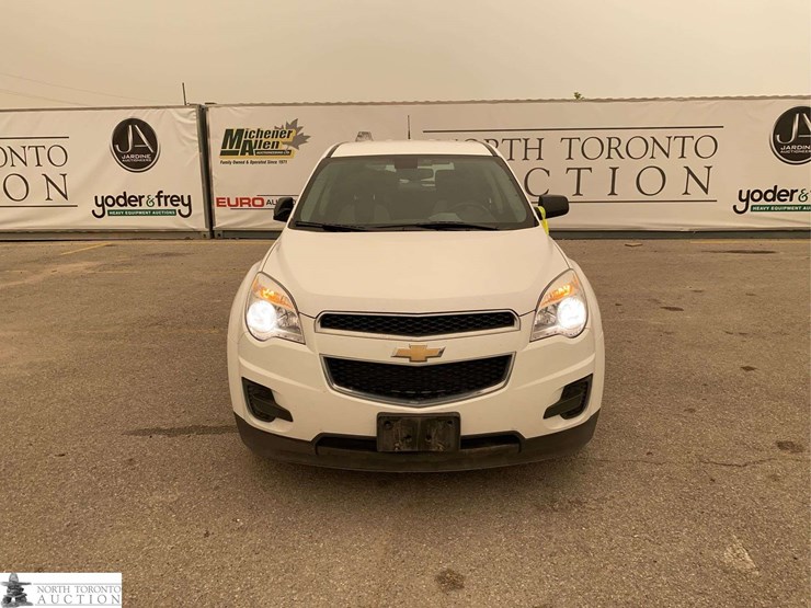 2011-chevrolet-equinox-image-2