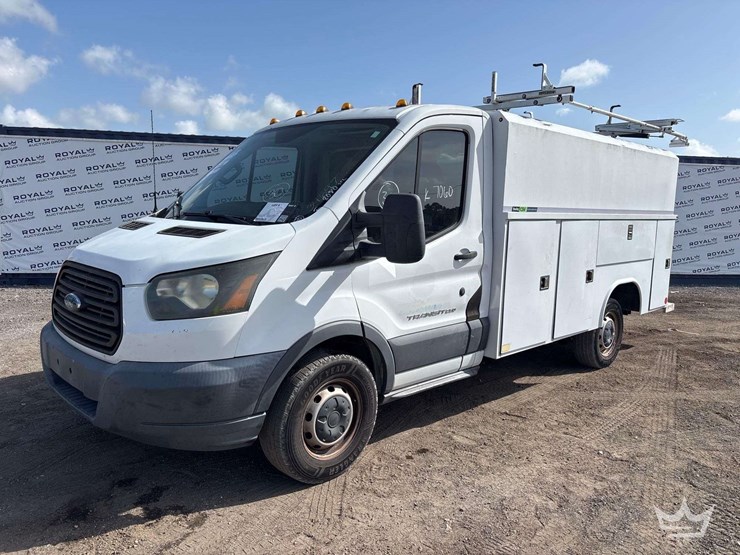 2015-ford-transit-image-2