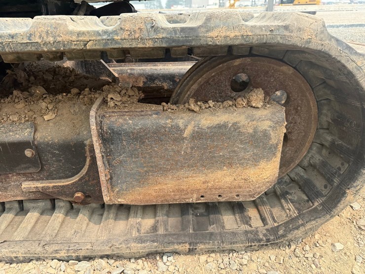 jcb-85z-1-image-75