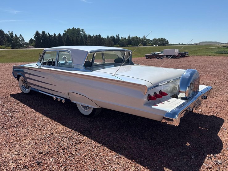1964-mercury-monterey-2-door-sedan-image-34