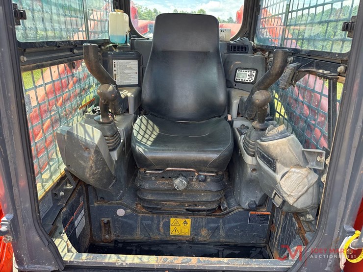 kubota-svl97-2-image-16