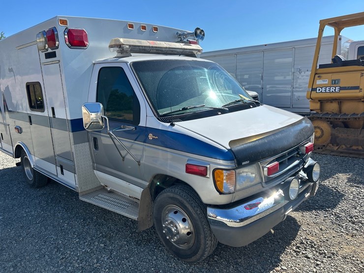 2000-ford-e350-image-15