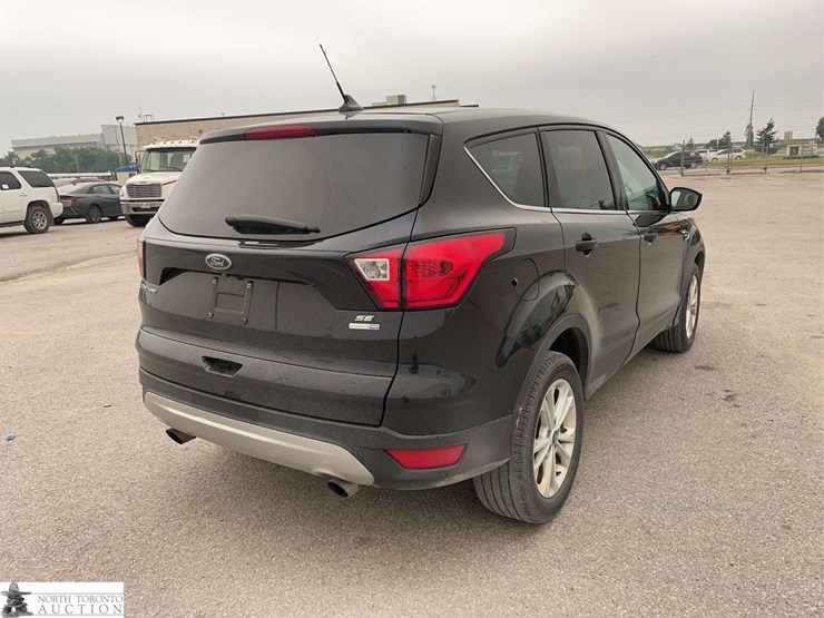 2019-ford-escape-image-5