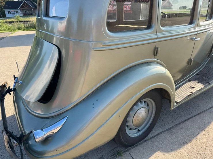 #1876-•-1935-hudson-teraplane-sedan-image-25