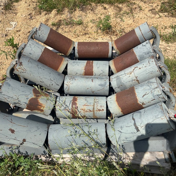 #2275 • (5) 36" Belt Idlers