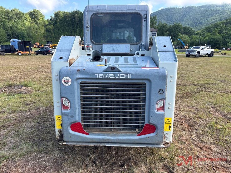takeuchi-tl8r-image-14