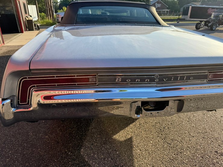 #1884-•-1968-pontiac-bonneville-image-19