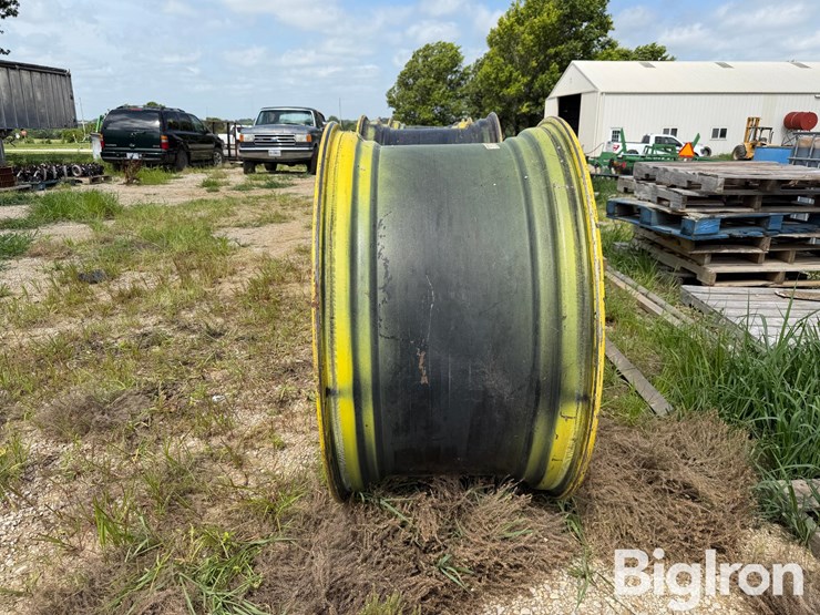 john-deere-25-image-8