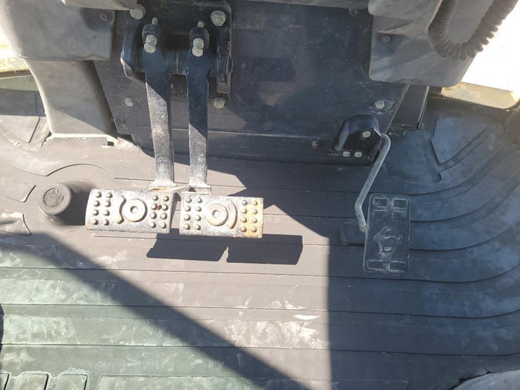 2002-deere-310sg-image-44