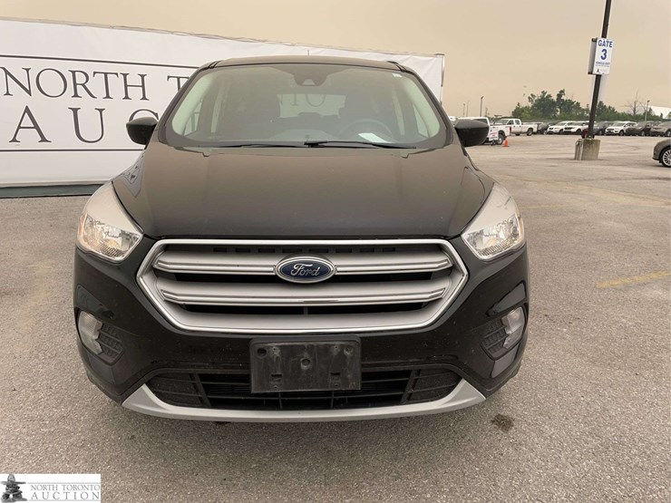 2019-ford-escape-image-2