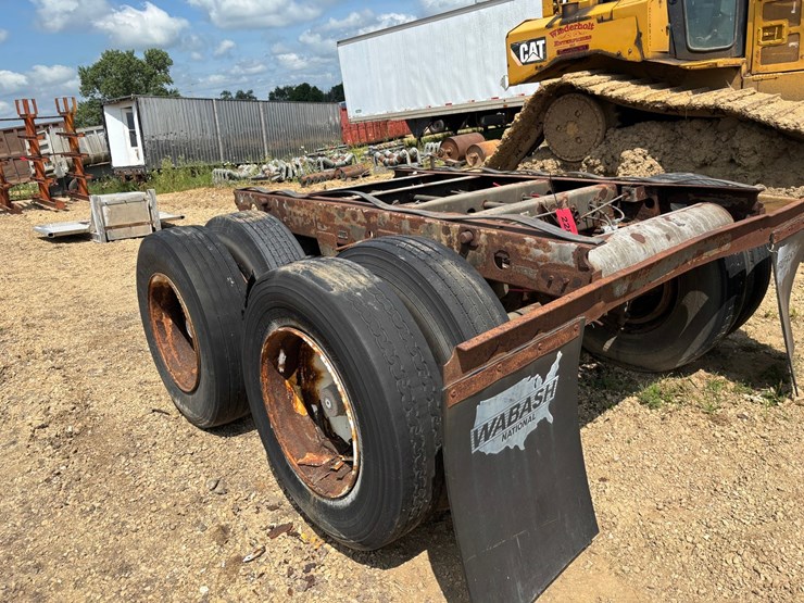 #2280-•-set-of-tandem-axles-image-1