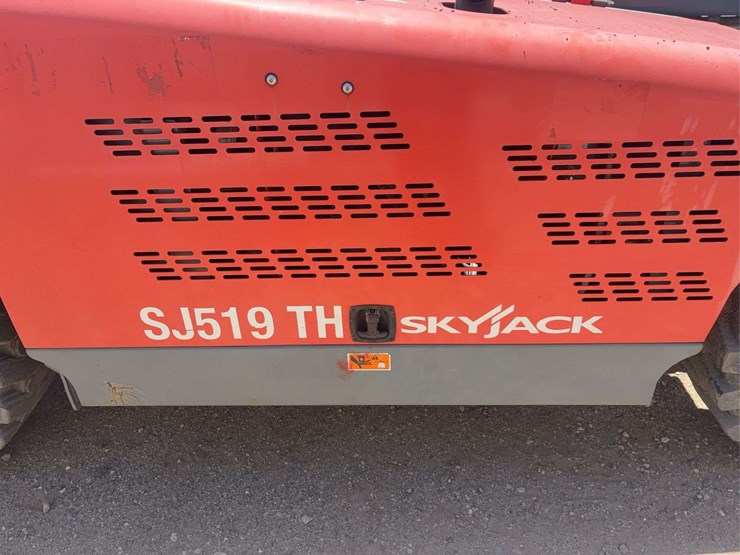 2019-skyjack-sj519th-image-19