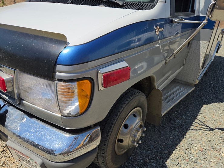 2000-ford-e350-image-12