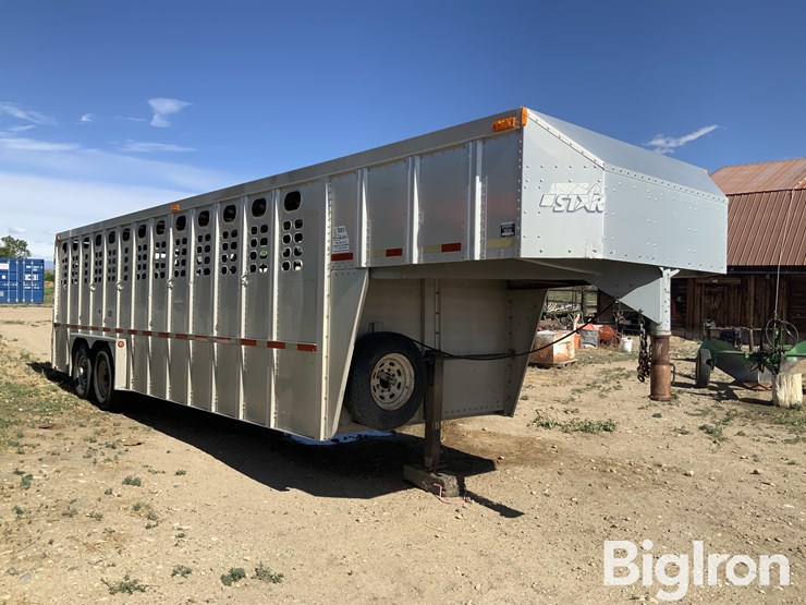 1998-wilson-livestock-trailer-image-3