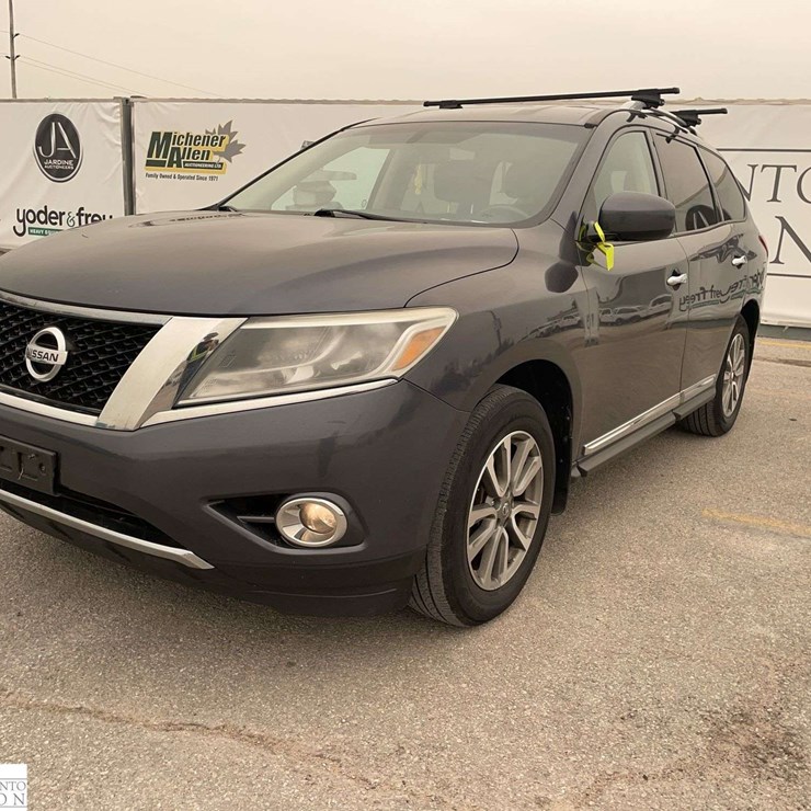 2014 NISSAN PATHFINDER