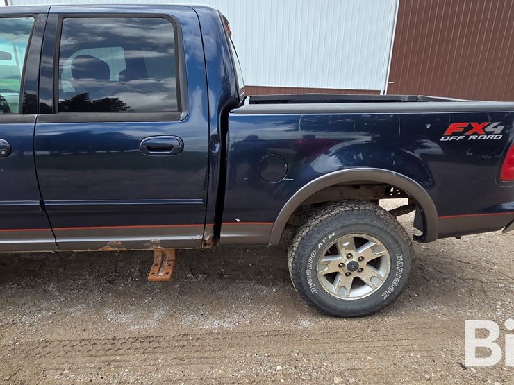 2002-ford-f150-xlt-image-10